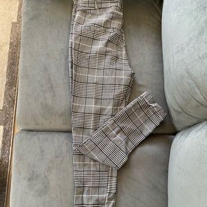 Capri style work pants : Perfect for spring 🌷